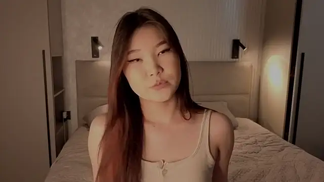 iamyuki online show from 12.02.25