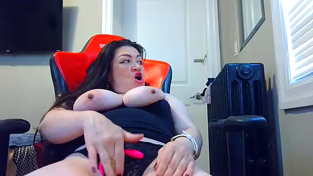 sharoldfox19 online show from 04.14.26