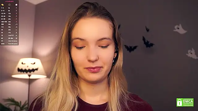 HongTomczak online show from 10.31.25