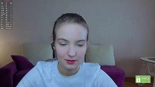 Snapshot of HongTomczak chatting on 03.25.26 HongTomczak online show from 03.25.26
