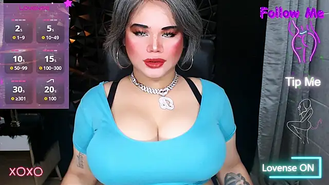 xHugeHarleySelfsuckerx online show from 10.15.25