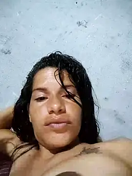 Snapshot of Lagataymoreno chatting on 11.08.25 Lagataymoreno online show from 11.08.25