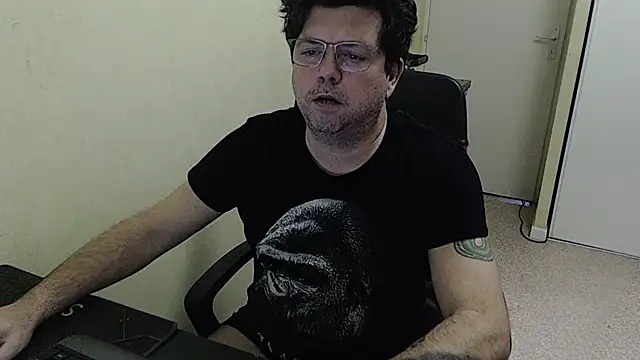 blueandwhite1 online show from 01.09.26