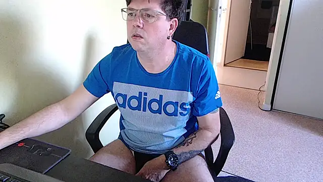 blueandwhite1 online show from 02.24.26