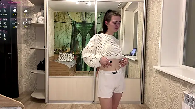 TianaWidell online show from 11.17.25