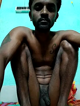 Snapshot of ShinuRoy chatting on 11.18.25 ShinuRoy online show from 11.18.25