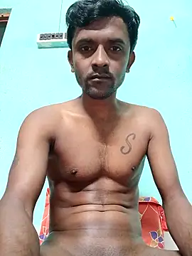 Snapshot of ShinuRoy chatting on 11.28.25 ShinuRoy online show from 11.28.25