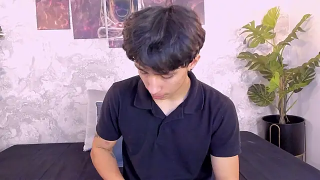 Tyler durten online show from 10.26.25