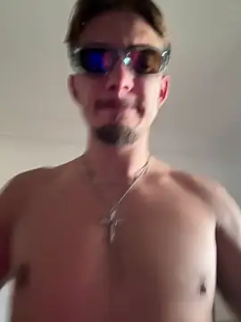 Snapshot of AndrewAndrew997 chatting on 09.28.25 AndrewAndrew997 online show from 09.28.25