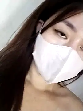 SayangLy online show from 09.15.25