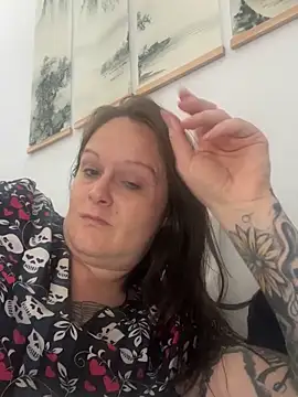 sinfful-secretsxh online show from 10.17.25