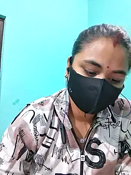 DivyaBhabhi69xh online show from 05.18.26