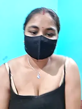 Snapshot of DivyaBhabhi69@xh chatting on 07.03.26 DivyaBhabhi69xh online show from 07.03.26