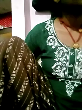 Hot tin74 online show from 11.09.25