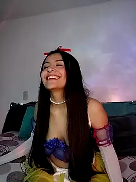 Emmaa  Smiith online show from 09.26.25