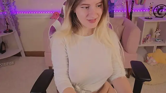 Sonia Meow online show from 10.14.25