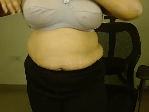 Your candy 47 online show from 10.11.25