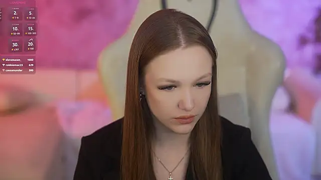 Snapshot of Ella_054 chatting on 09.28.25 Ella 054 online show from 09.28.25