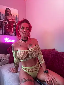 Snapshot of Hotmilfhamburg1 chatting on 05.21.26 Hotmilfhamburg1 online show from 05.21.26