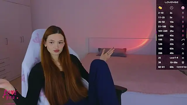 CuteAriel7 online show from 12.20.25