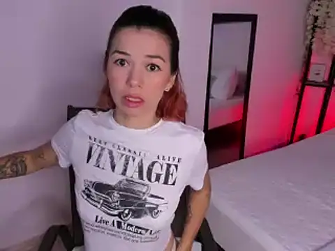 selene boyer online show from 10.08.25