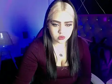 Snapshot of im_bunny__ chatting on 11.14.25 im bunny online show from 11.14.25