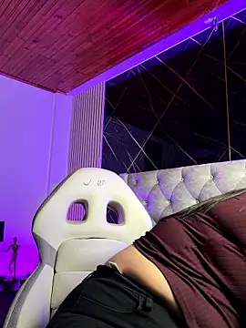 Snapshot of im_bunny__ chatting on 01.15.26 im bunny online show from 01.15.26