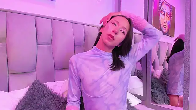 luy star  online show from 11.12.25