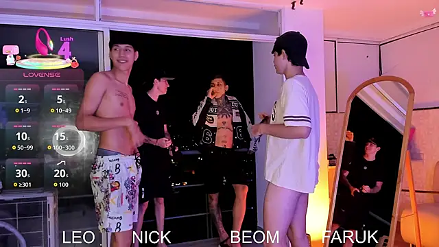 Handsomeboyss19 online show from 09.09.25