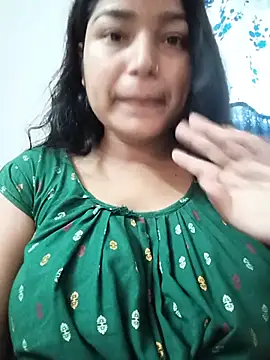 Snapshot of Hot-Jasmin chatting on 05.24.26 Hot-Jasmin online show from 05.24.26