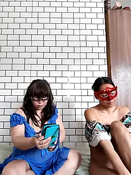 Luu-Lii777 online show from 04.08.26