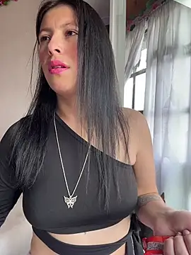 Snapshot of Mia_salinass chatting on 02.06.26 Mia salinass online show from 02.06.26