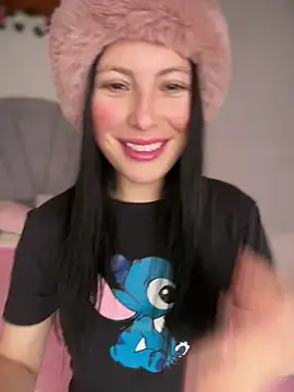 Mia salinass online show from 04.05.26