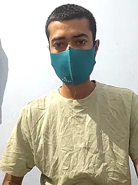 Snapshot of GirlsCrush_ chatting on 09.16.25 GirlsCrush  online show from 09.16.25