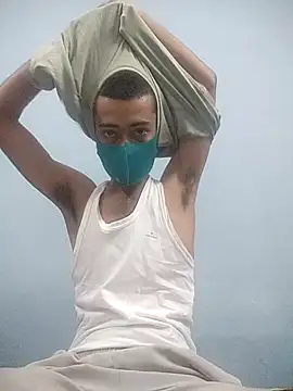 Snapshot of GirlsCrush_ chatting on 09.17.25 GirlsCrush  online show from 09.17.25