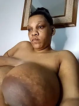 HappygalTheQueen online show from 03.28.26