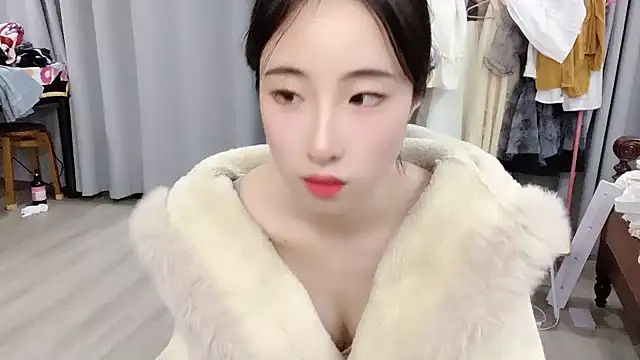 Freya7777 online show from 09.20.25