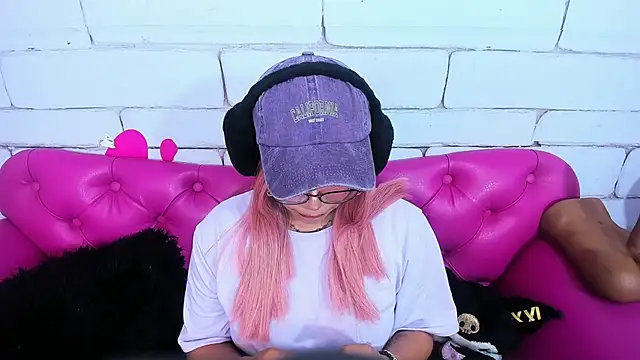 SafiroAgataaa online show from 09.30.25