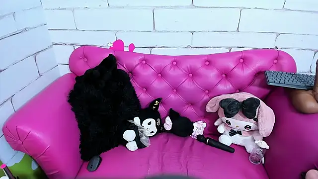 SafiroAgataaa online show from 10.11.25