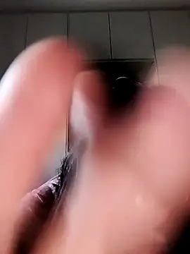 Snapshot of caldaevogliosa81 chatting on 10.06.25 caldaevogliosa81 online show from 10.06.25