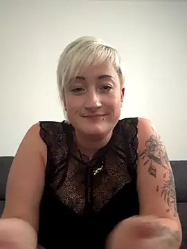 Rozendefotz online show from 10.04.25