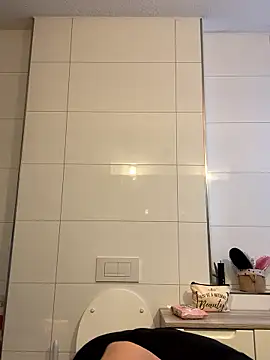 Snapshot of Rozendefotz chatting on 01.19.26 Rozendefotz online show from 01.19.26