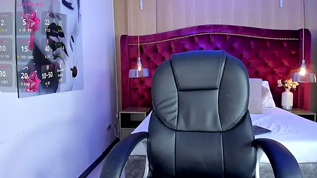 kendalFox  online show from 09.21.25