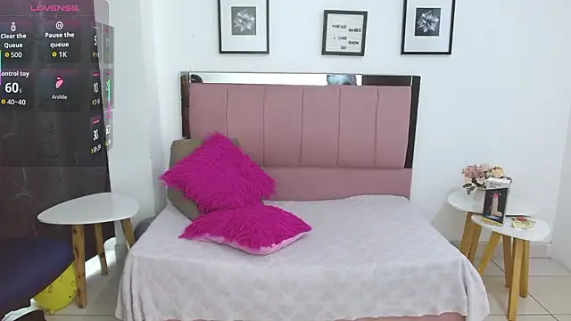 SammySmall F w online show from 02.02.26