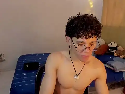 Tom Blues online show from 11.06.25