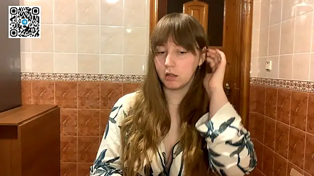 MaroonMoon  online show from 10.09.25