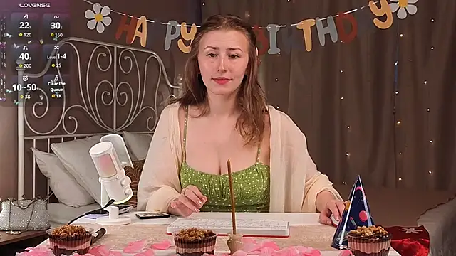 VesperaCeleste online show from 10.19.25