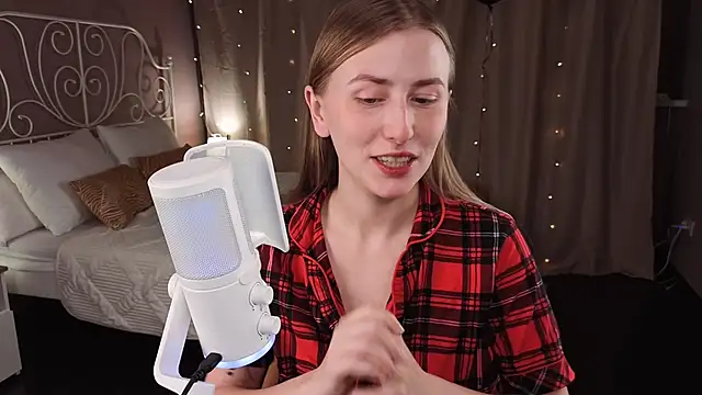 VesperaCeleste online show from 11.12.25