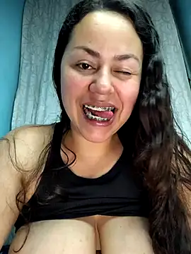 camila-titis online show from 12.17.25