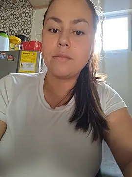 Snapshot of camila-titis chatting on 06.07.26 camila-titis online show from 06.07.26